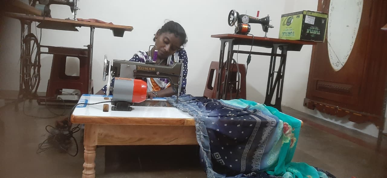 Sewing Machine Support